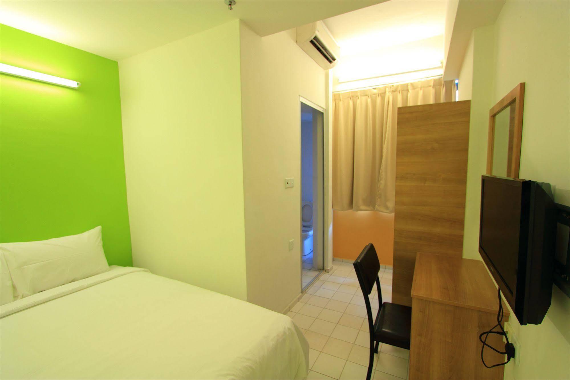 Oyo 90150 City Campus Lodge & Hotel Kuala Lumpur Buitenkant foto