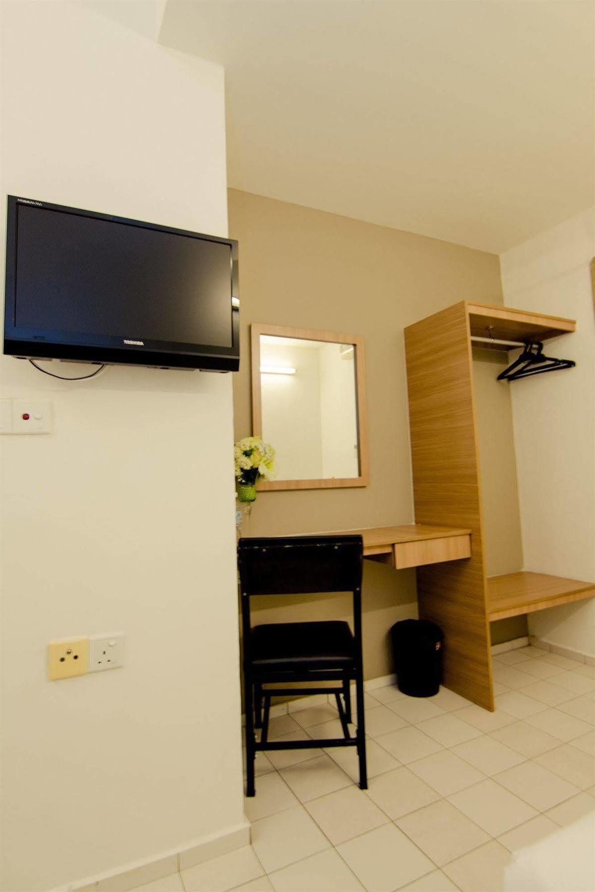 Oyo 90150 City Campus Lodge & Hotel Kuala Lumpur Buitenkant foto